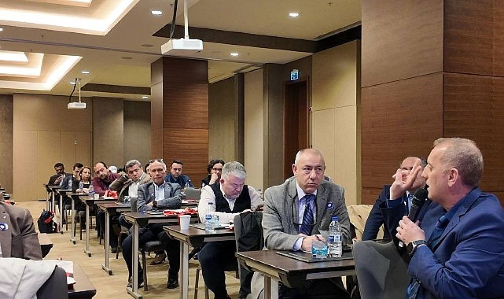 Çinli üreticiler ile Türk iş insanları İstanbul'da bir araya geldi