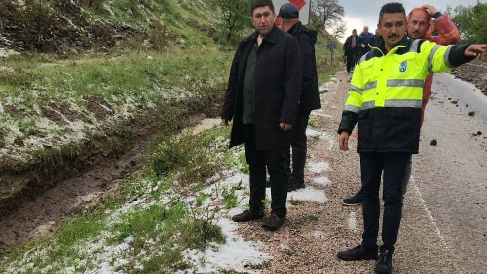 Ankara'daki sağanak yağmur, Güdül'de de hasara neden oldu