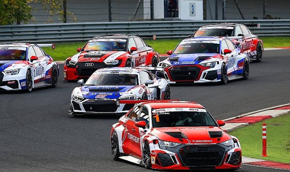 TOSFED İstanbul Park'ta Nefesler Tutuldu