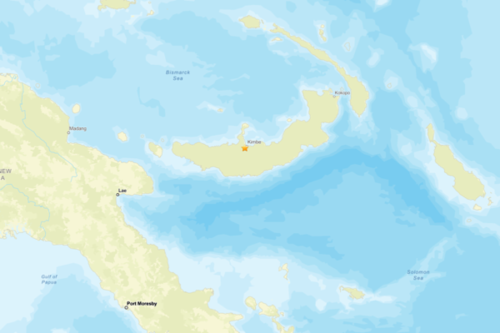  Papua Yeni Gine'de deprem