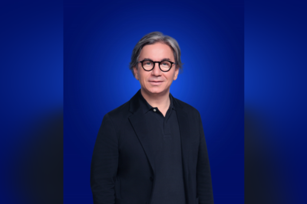 HBO Max i&ccedil;erikleri şimdi TV+&rsquo;ta TV+&rsquo;tan Kerem B&uuml;rsinli yeni reklam filmi