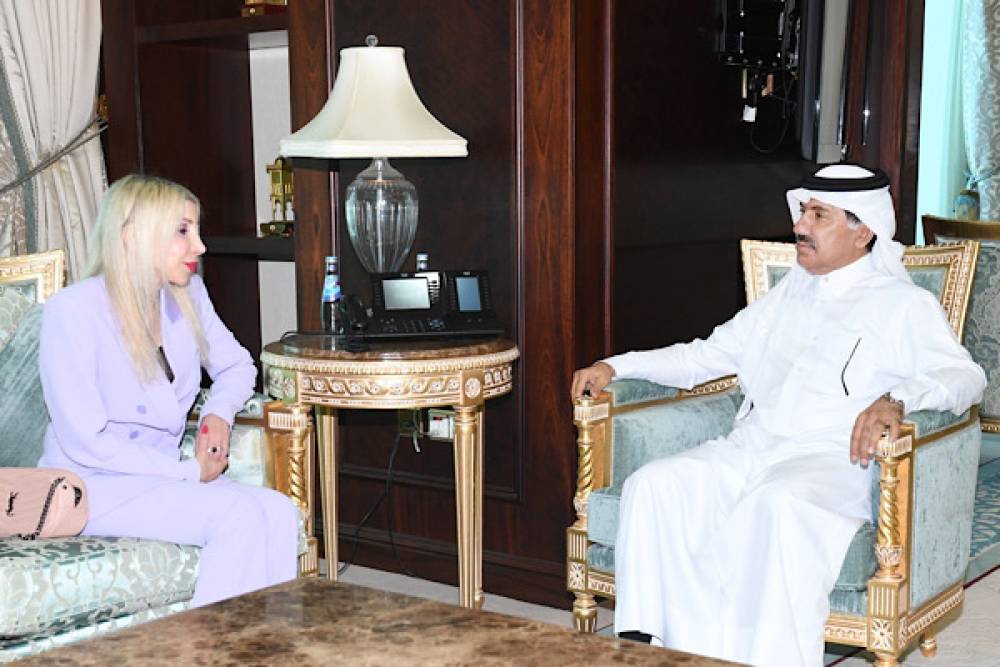 Al Hammadi, Kıbrıs Cumhuriyeti Dışişleri Bakanlığı Siyasi Direkt&ouml;r&uuml; Shambos ile g&ouml;r&uuml;şt&uuml;