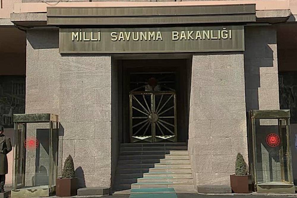 TCG Kınalıada’dan ateşlenen ATMACA'dan tam isabet