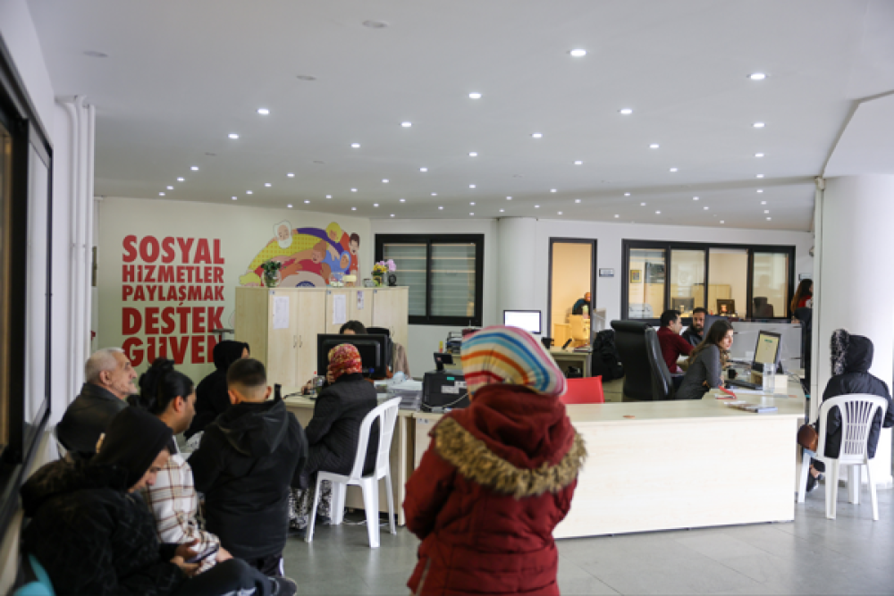 Emekli Destek Kartı'na başvurular s&uuml;r&uuml;yor