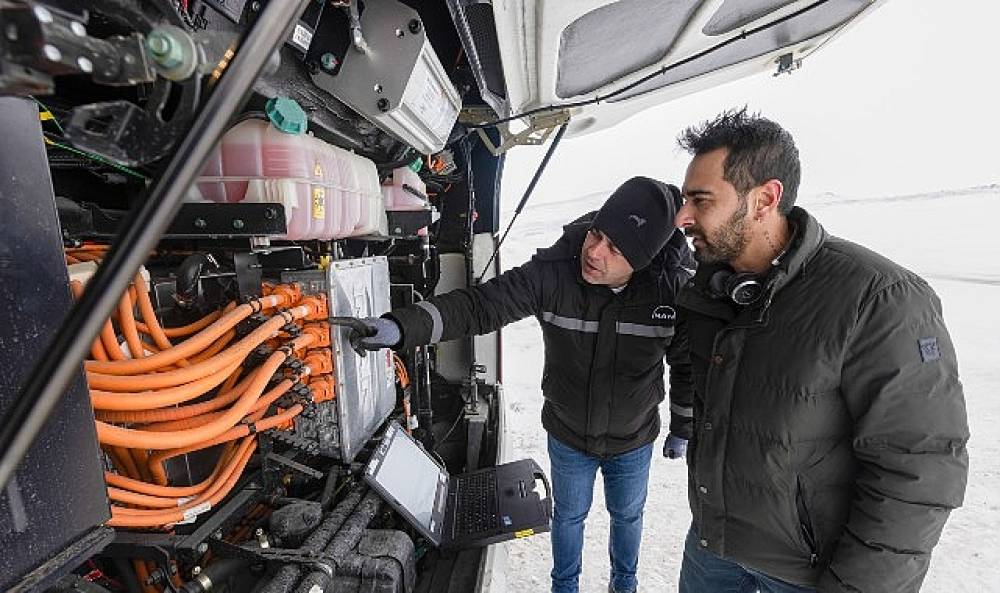 MAN'ın elektrikli otob&uuml;s&uuml; Lion's Coach E, Erzurum ve İsve&ccedil;'te kar ve buza meydan okudu