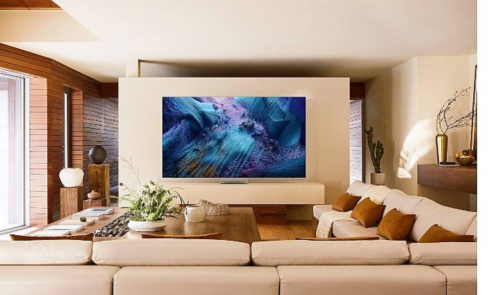 Samsung yapay zekâ özellikli yeni 2025 TV serisini Türkiye'de kullanıcılarıyla buluşturdu