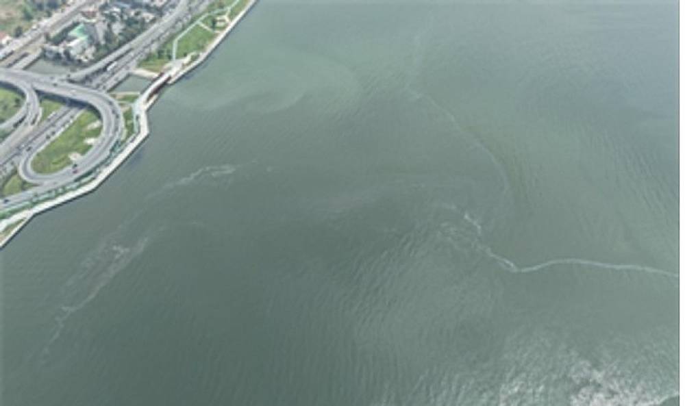 İzmir K&ouml;rfezi'nde 10. kez dış kaynaklı kirlilik tespit edildi