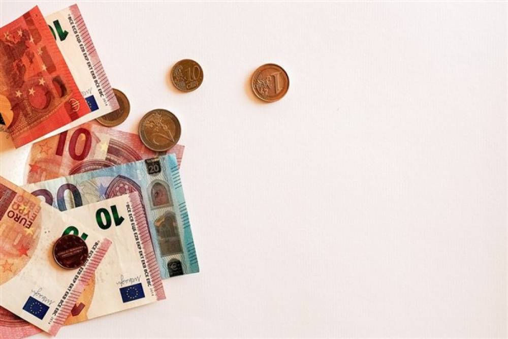 İnfo Yatırım: EURUSD paritesi güne negatif bir açılışla başladı