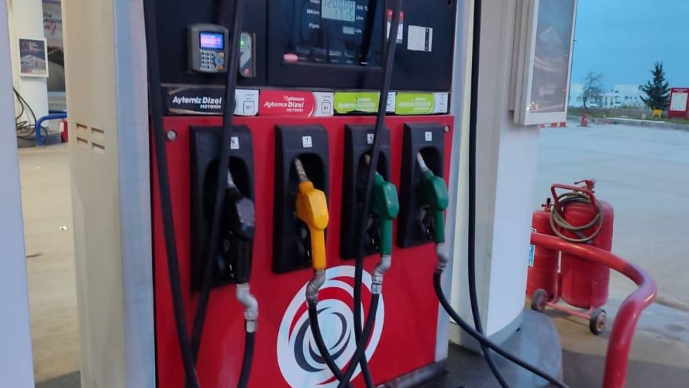Akaryakıtta yeni zam ya da indirim var mı? Adıyaman&rsquo;daki fiyatlar dikkat &ccedil;ekiyor 