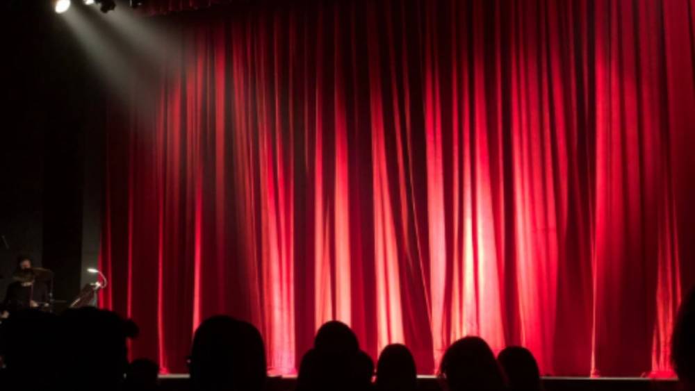 G&ouml;lge Sanat Tiyatrosu sahne alıyor 