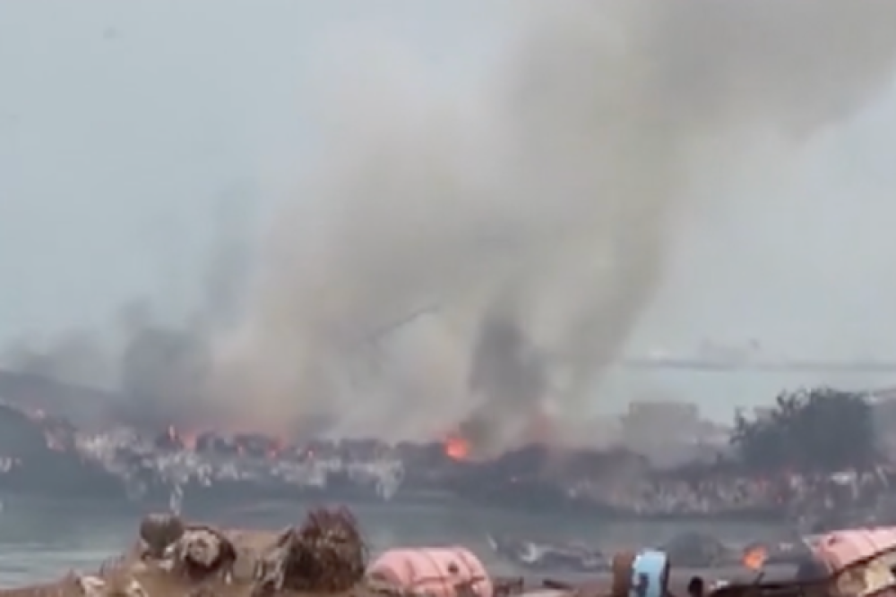 Yemen'de Sana ve Moha'ya hava saldırıları: &Ouml;l&uuml; ve yaralılar var