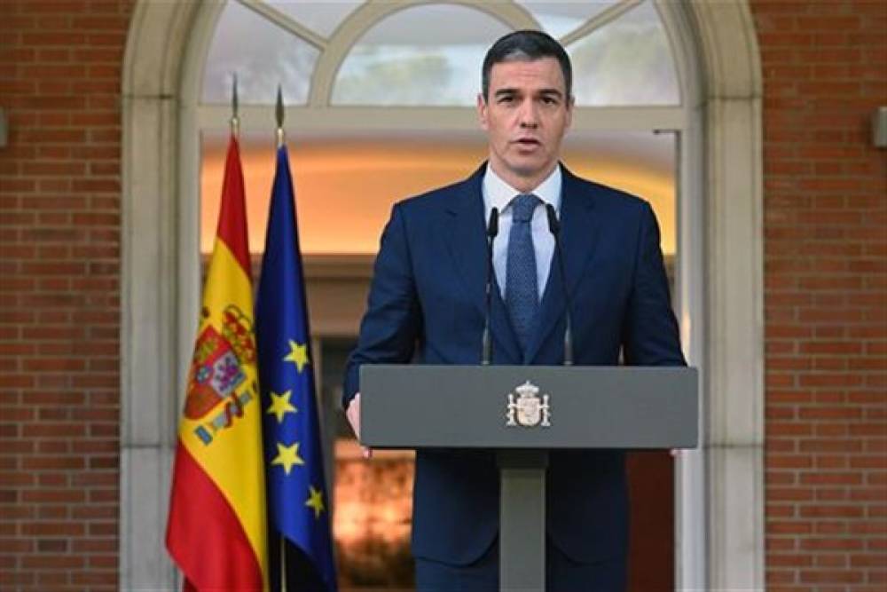 Sanchez, Eurogroup Başkanlığı'na adaylığını koyan Cuerpo'yu destekledi