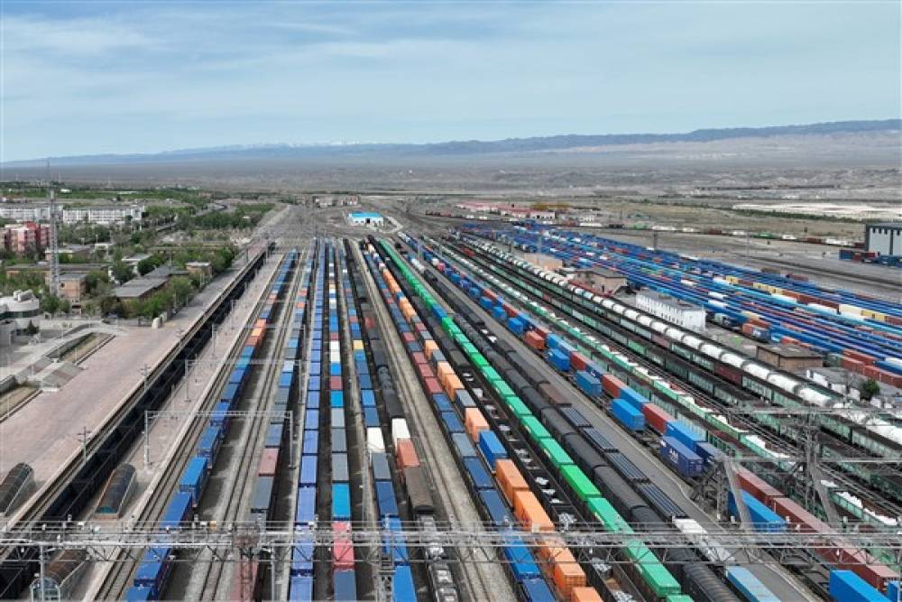 Xinjiang&rsquo;ın dış ticaret hacmi 437,89 milyar yuana ulaştı